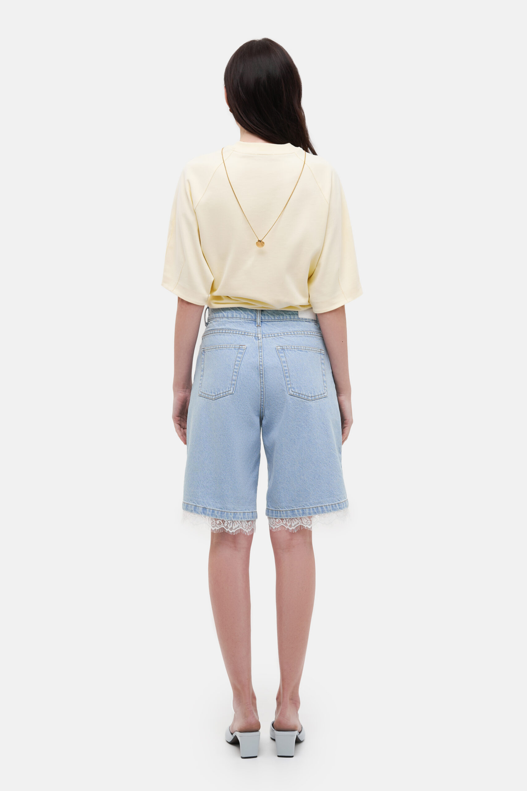 Light Blue Bermuda Shorts - Зображення 2
