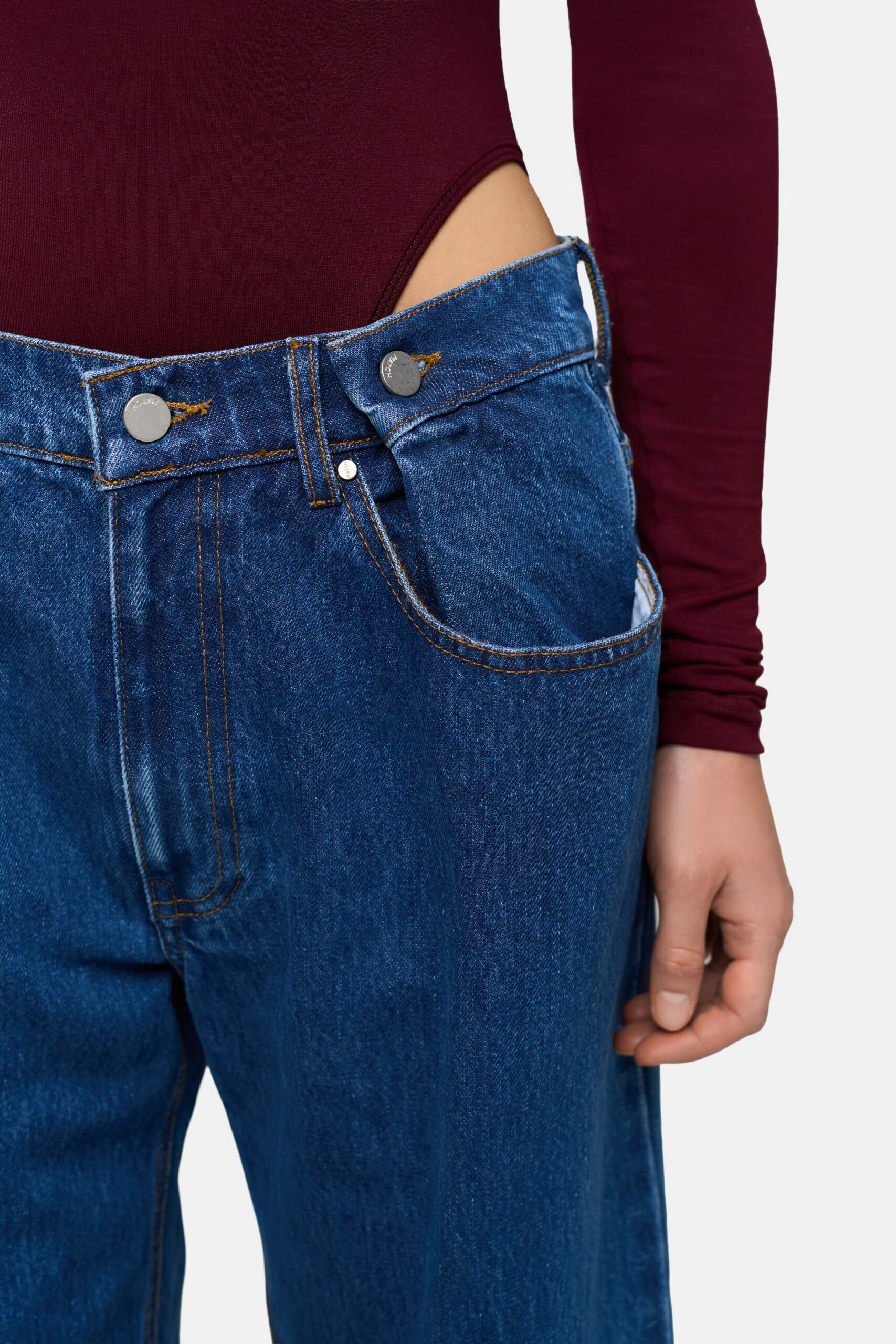 Jeans with Oversized Pockets - Image 3